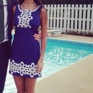 Lilly shift dress